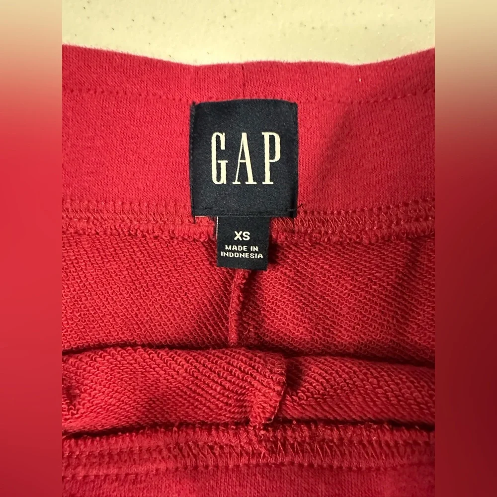GAP 1969 Logo Shorts‎ Womens XS Red Bud Pink French Terry Sweat Shorts New